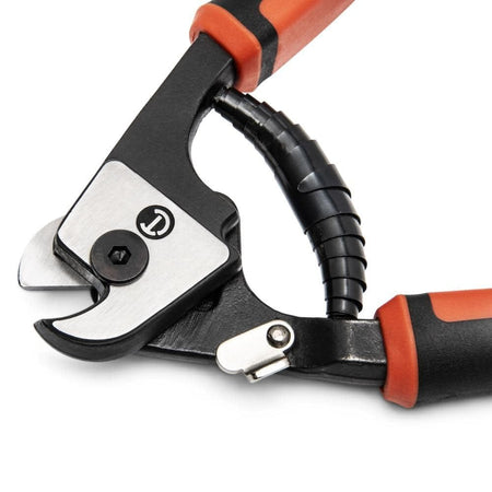 A close-up detail shot of the CT0690WRC cutting head and internal spring mechanism, demonstrating the precision engineering for cutting soft and hard wire rope.
