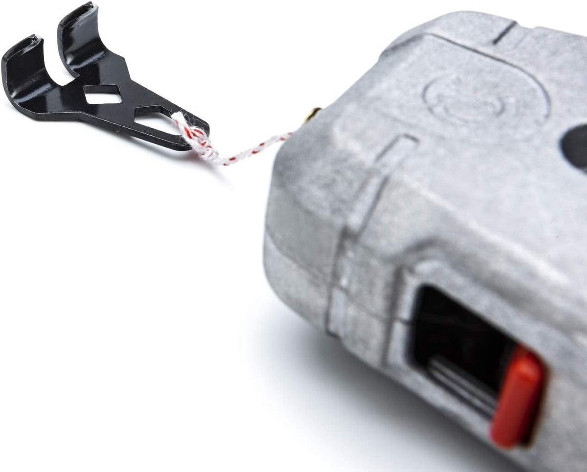 Detailed view of the heavy-duty black metal end hook and braided marking line of the Crescent Lufkin CLA100AB layout tool, designed for secure attachment and clean snaps.
