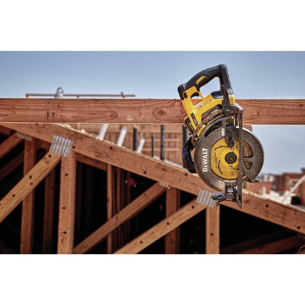 DEWALT FLEXVOLT 60V MAX 7-1/4 Inch Circular Saw for Framing, cordless tool only with ergonomic design and durable blade guard
