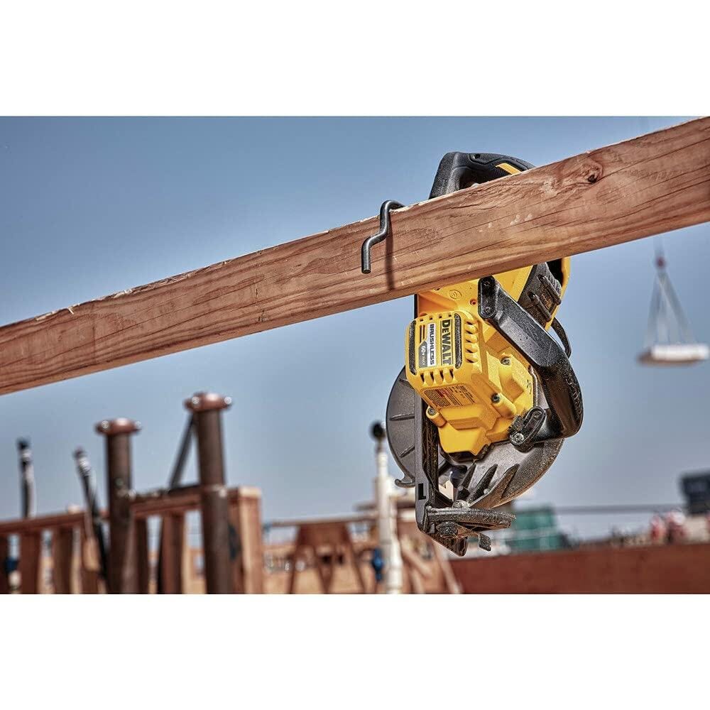 DEWALT FLEXVOLT 60V MAX 7-1/4-Inch Circular Saw for Framing, Tool Only, durable and powerful cutting tool