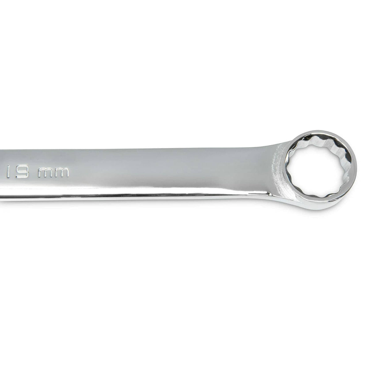 Chrome box-end wrench with 12-point design and “19 mm” size marking engraved on the handle. Designed for gripping and turning metric fasteners in mechanical and automotive applications.