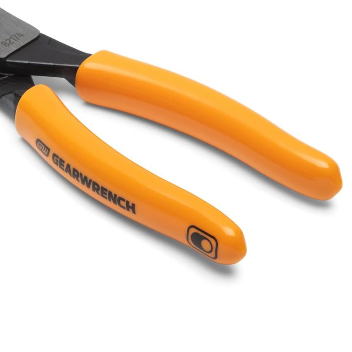 Close up of the handles on the GEARWRENCH 82174C PITBULL slip joint pliers featuring the molten orange dual material ergonomic grips and built-in tether point.
