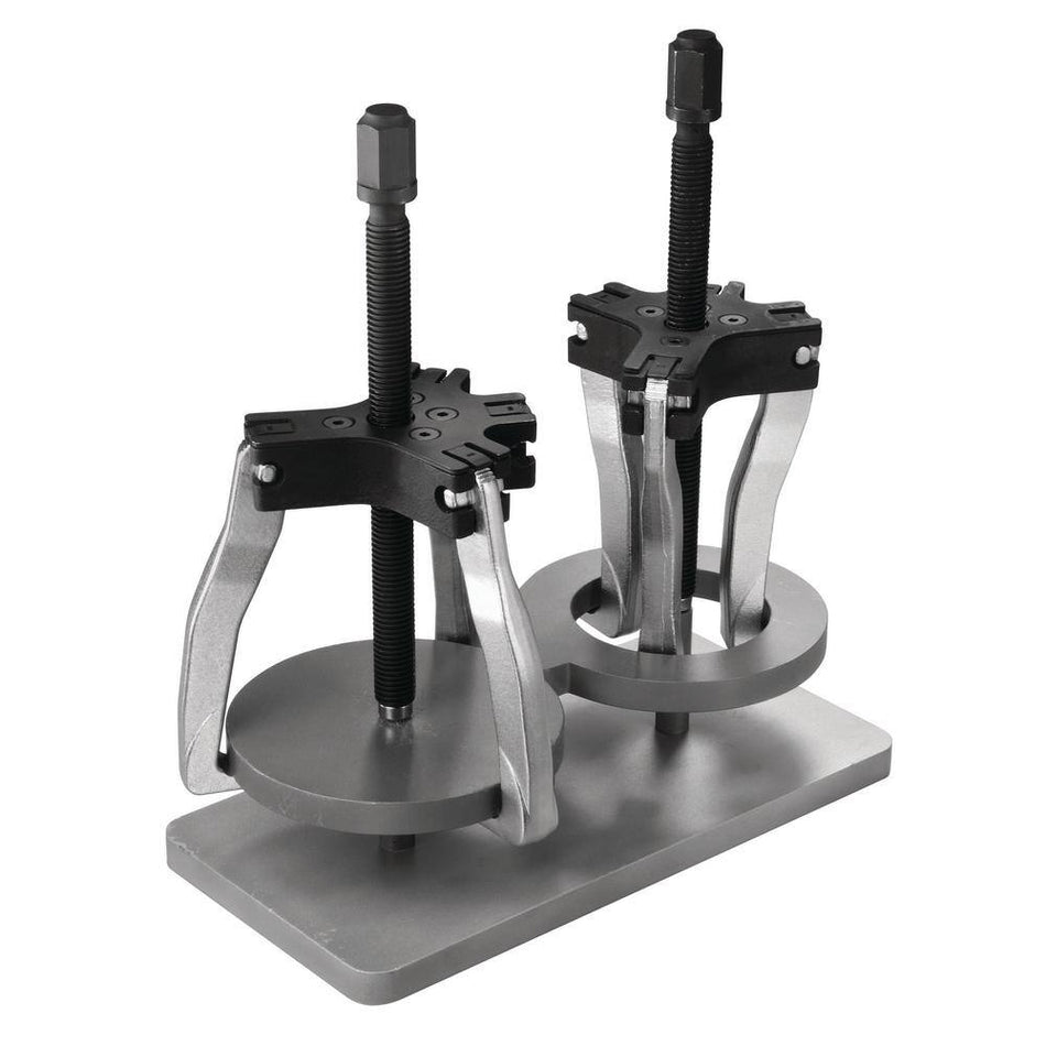 Gearwrench 3627 ratcheting puller set featuring the 2-ton and 5-ton professional pulling tools mounted on circular steel plates, showcasing the high-strength indexing legs and industrial alloy steel construction.