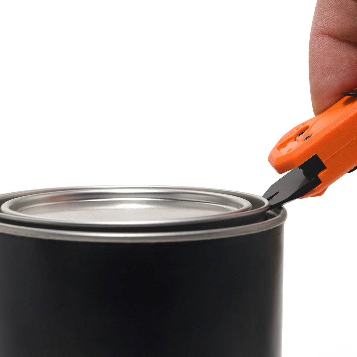 A close-up view of the Klein Tools 44309 utility knife using its integrated pry bar feature to easily lift the lid of a black paint can, demonstrating its versatile prying capabilities.