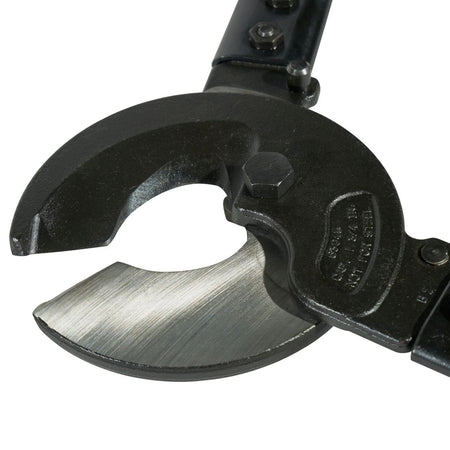 A detailed macro shot of the 32-inch cable cutter jaws in an open position, showcasing the precision-ground shear blades and the forged hook-jaw geometry designed to grab and hold 1000 MCM copper and 1200 MCM aluminum cable during cutting.