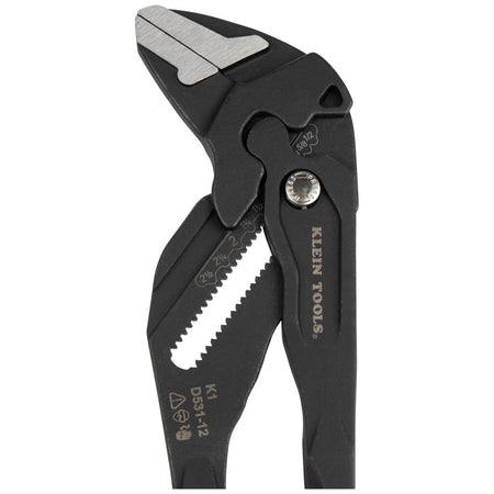 Side view of the 12-inch Klein Tools D531-12 compact plier wrench head fully closed, emphasizing the flush parallel jaw alignment for non-marring, damage-free gripping.