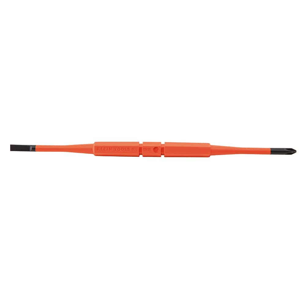 Double-ended 1000V insulated flip-blade featuring a #1 Phillips tip on one end and a 3/16-inch slotted tip on the opposite end.