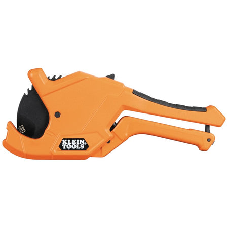 Side profile of the Klein Tools heavy-duty PVC cutter in a closed position, highlighting the ratcheting mechanism and the secure handle lock for safe storage in tool bags.