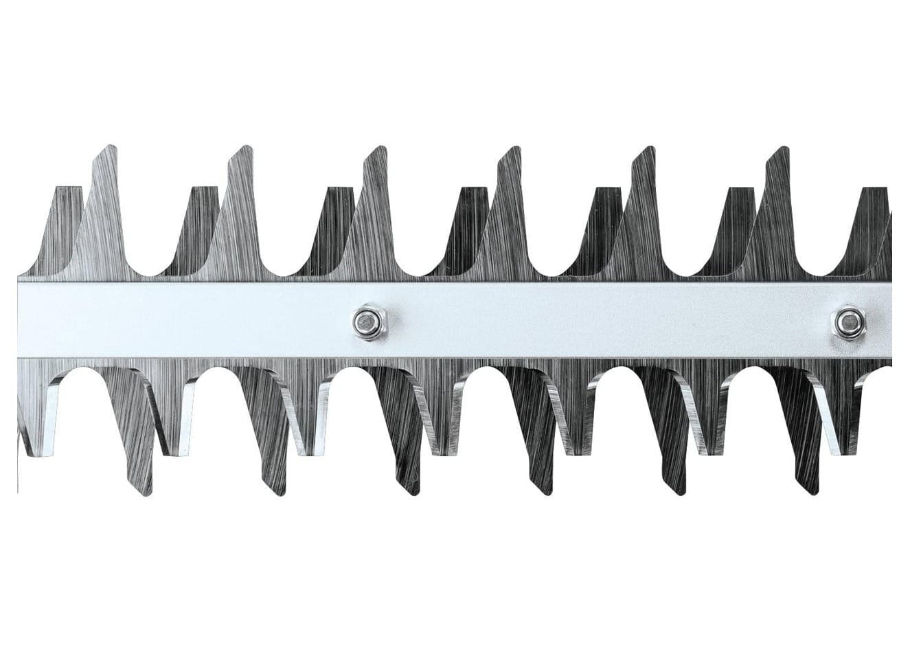 Extreme close-up of the Makita 24-inch dual-action hedge trimmer blades showing the precision-ground steel teeth and heavy-duty structural bolts for professional landscape maintenance.