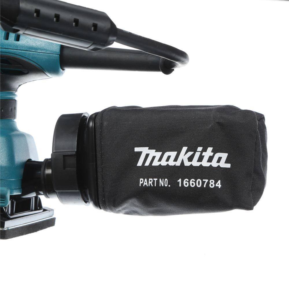 Makita dust extraction system on a white background