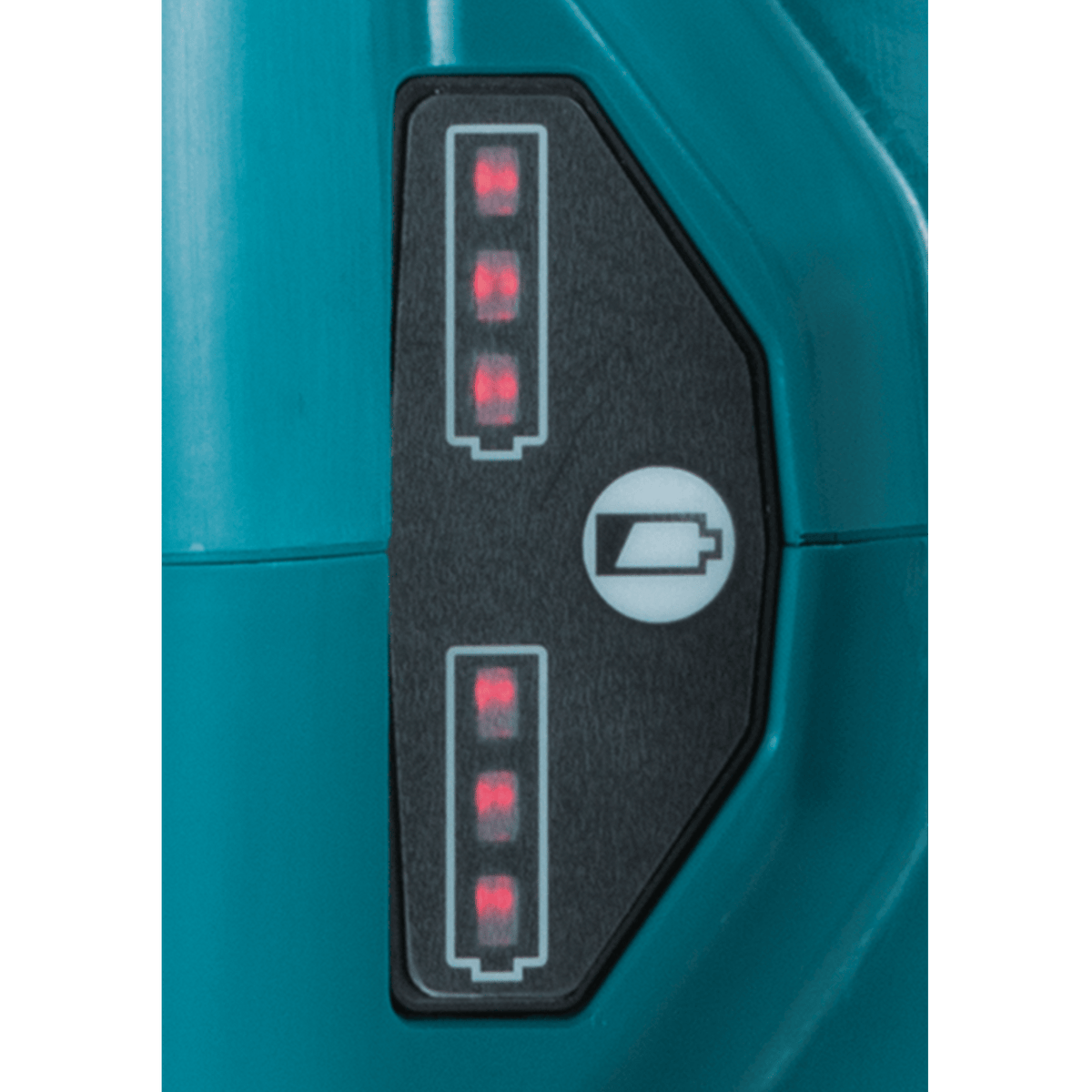 LED battery fuel gauge panel on the Makita XCU04 chainsaw indicating full 3-bar charge levels for both installed 18V LXT batteries.