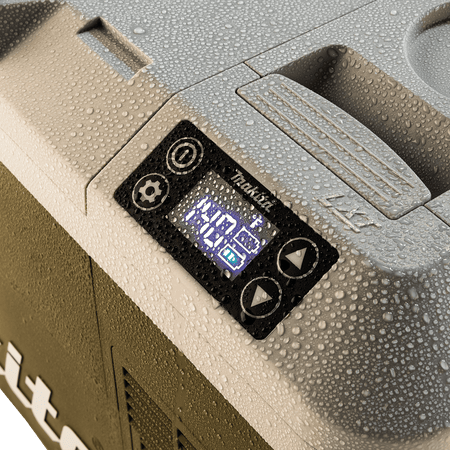 Water droplets on the IPX4 weather-resistant control panel of the Makita ADCW180Z cooler displaying a sub-freezing temperature reading.