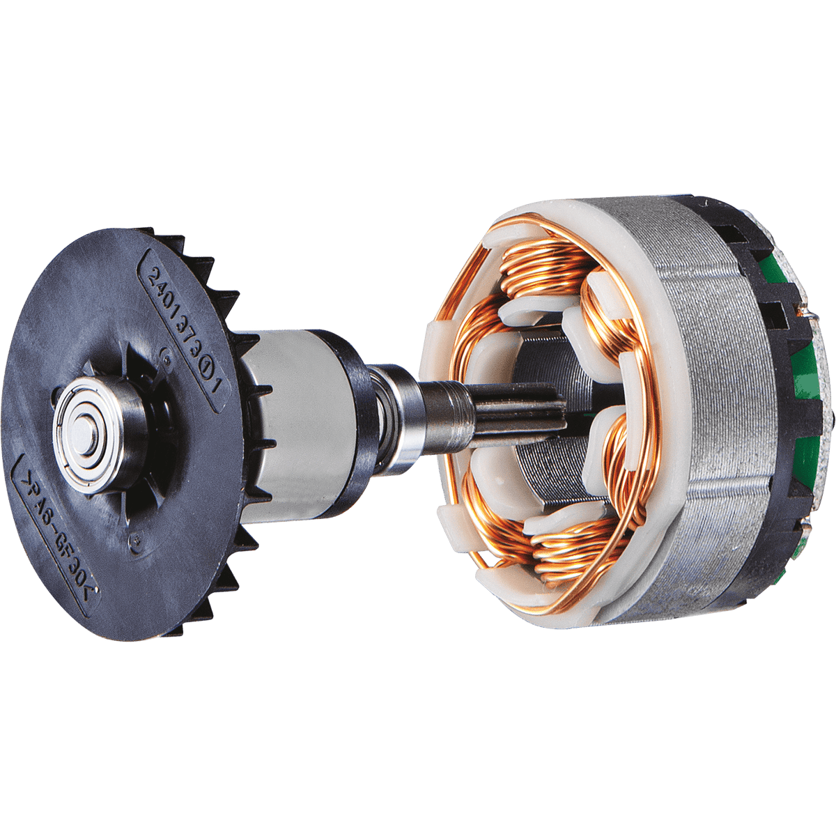 Makita brushless motor assembly with copper windings and rotor delivers high energy efficiency and extended tool runtime.