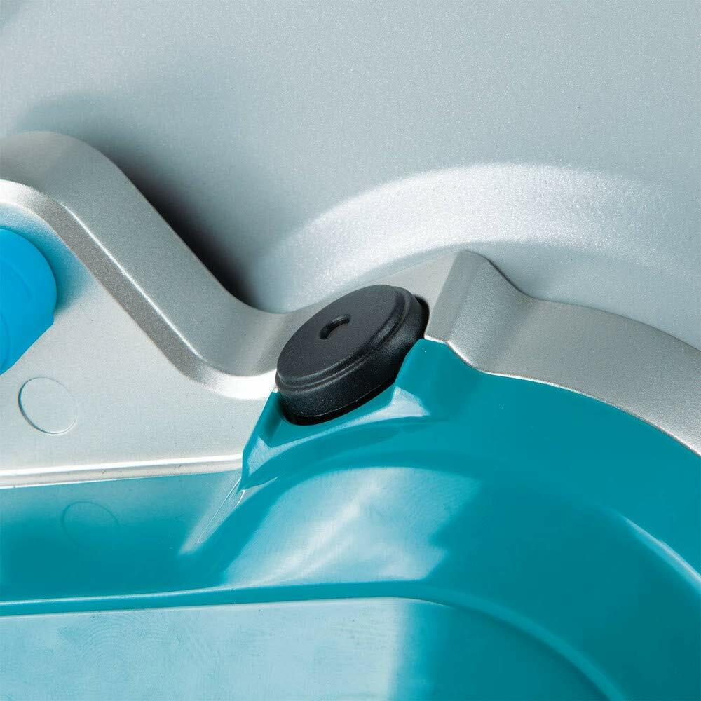 A detailed close-up of the black rubber knob used to adjust the water flow for the integrated water delivery system on the Makita XEC01Z.