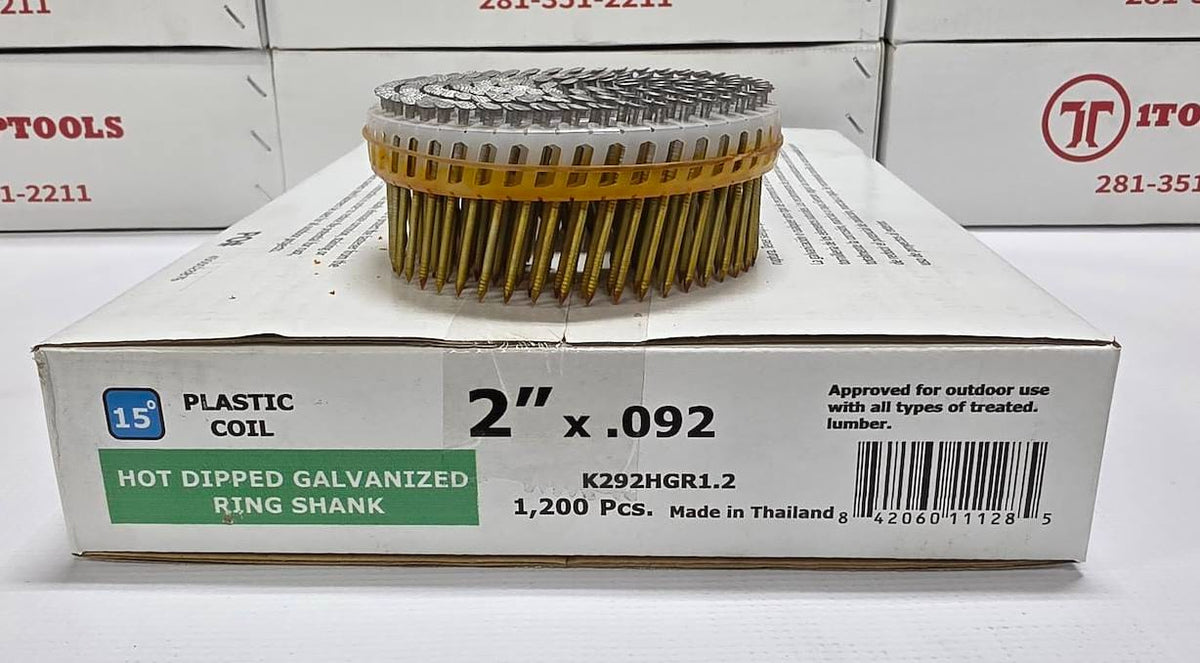 A hot-dipped galvanized ring shank plastic coil by Itoptools, shown in its original white packaging box with a single coil mounted on a display stand above it.