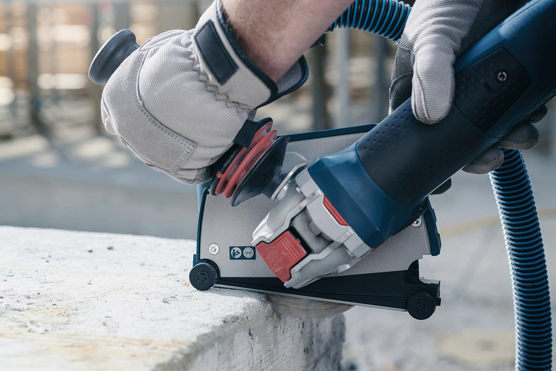 BOSCH DBX641S 6 In. X-LOCK diamond blade cutting pavers and soft brick with 7/8 In. arbor on angle grinder.