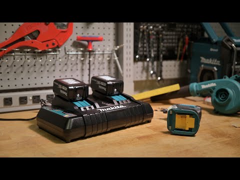Makita 18V LXT® Dual Port Rapid Optimum Charger (DC18RD) promotional video
