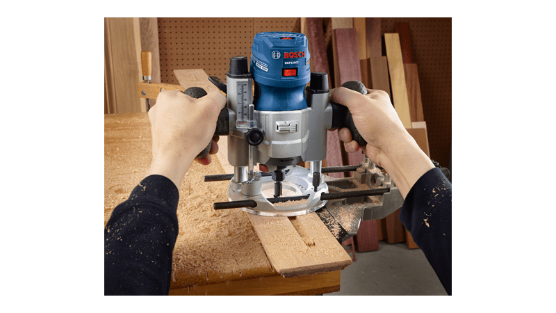 Image of palm router in use 